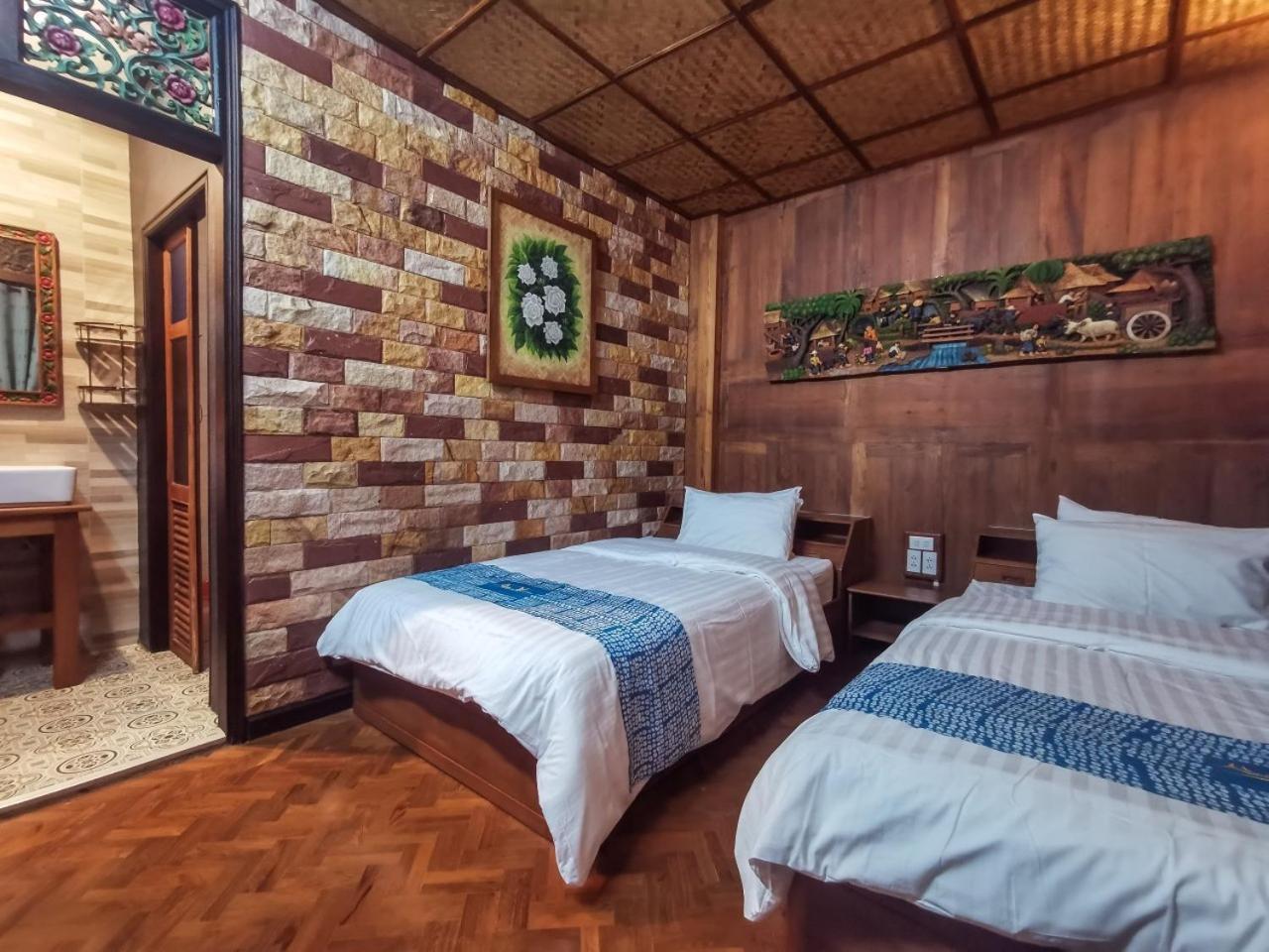 Baanthep Antique Homestay Фрае Екстериор снимка