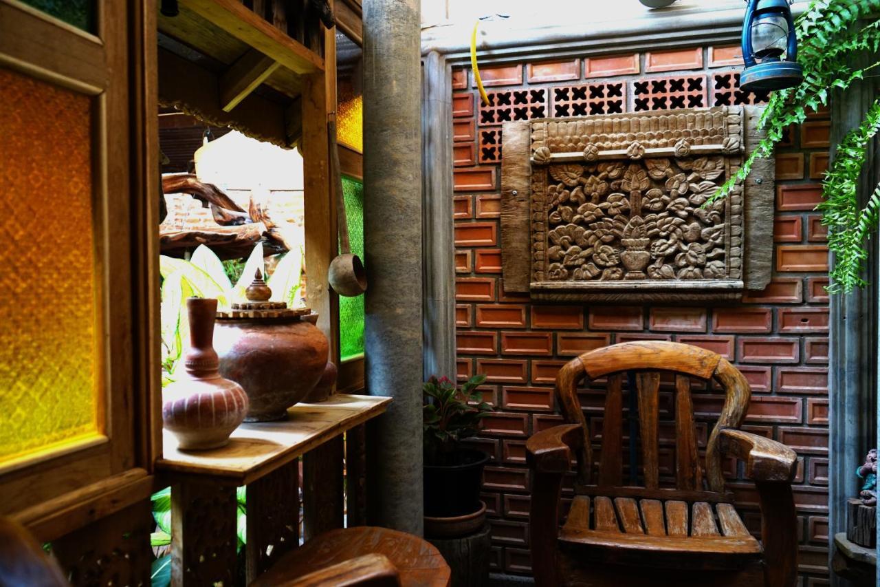 Baanthep Antique Homestay Фрае Екстериор снимка