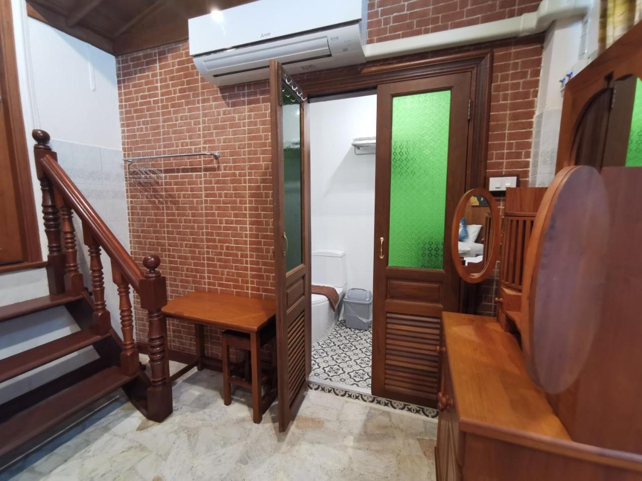 Baanthep Antique Homestay Фрае Екстериор снимка