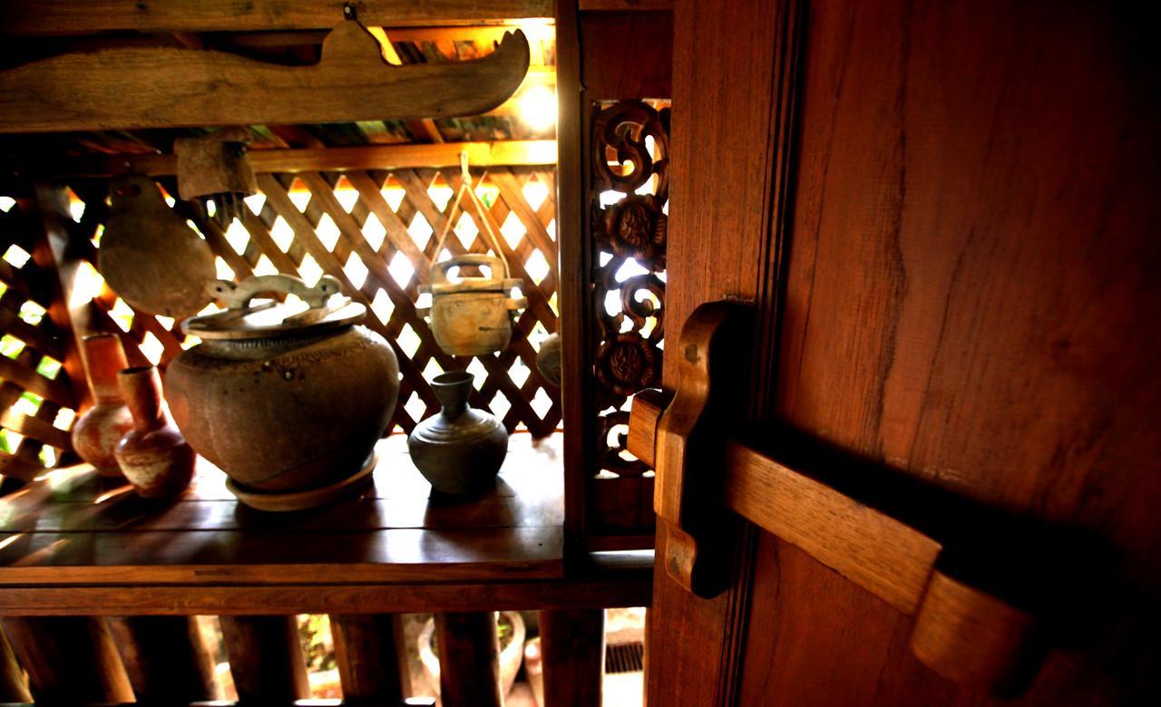 Baanthep Antique Homestay Фрае Екстериор снимка